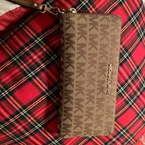 Michael Kors large logo continental wallet